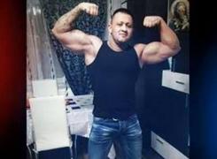 Un interlop lăudat de manelistul Dani Mocanu a fost săltat de mascaţi într-un dosar de trafic de droguri (Video)