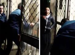 Bătaie în faţa unei secţii de Poliţie din Galaţi după un scandal la o înmormântare: 'Ne-ai omorât!' (Video)