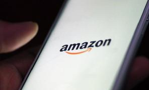 Doi români au dat ţepe de 350.000 euro în Cehia şi Polonia, după ce ar fi folosit adrese false de Amazon pe Internet