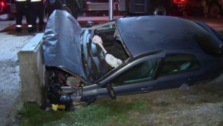 Un tânăr din Galaţi a băgat un copil în spital, după ce s-a urcat la volan fără permis şi s-a înfipt într-un cap de pod