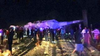 13 morţi, după ce ministrul de Interne mexican s-a prăbuşit cu elicopterul peste supravieţuitorii cutremurului