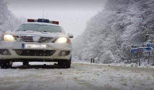 Bărbatul dat dispărut la Botoşani a fost găsit mort, îngheţat, la marginea unui drum. Peste 30 de poliţişti l-au căutat toată noaptea