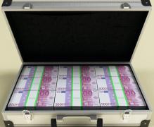 Cum câştigi la Loto. Ce a făcut ieşeanul care a câştigat la Loto 2 milioane de euro. Azi şi-a ridicat premiul