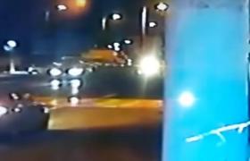 Accidentul teribil de pe trecerea de pietoni din Constanța, surprins de camere. Șoferul a lovit din plin patru persoane (Video)