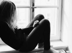 Bărbat suspectat că a întreţinut relaţii sexuale cu fiica vitregă timp de 10 ani, reţinut în Capitală