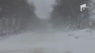 Cod portocaliu și cod galben de viscol și ninsori pentru 22 de județe. Schimbare dramatică a vremii