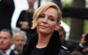 Uma Thurman, mărturisiri despre cum a fost agresată în camera de hotel de Harvey Weisten. Actriţa l-a avertizat: 'Îţi vei ruina cariera, îţi garantez'