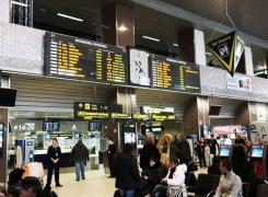 Mai multe curse de pe aeroportul Otopeni au fost redirecţionate la Constanţa şi Sibiu din cauza ceţii puternice