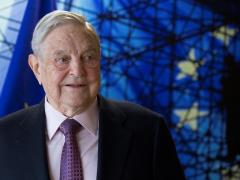 George Soros vrea să oprească Brexitul și sprijină organizarea unui al doilea referendum în Marea Britanie. Replica premierului Theresa May
