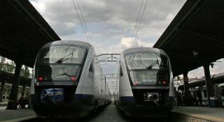 Licitaţie pentru linia de ferată Bucureşti Nord-Aeroportul Henri Coandă, lansată de CFR