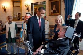 Mesajul emoționant al lui Barack Obama după moartea lui Stephen Hawking: "Distrează-te printre stele"