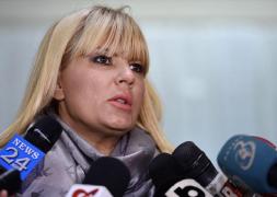 Elena Udrea, reacţie după 'pozele cu Sebi şi Codruţa': 'De ce pana mea le-aţi mai făcut? E de toată jena'