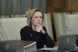 Ministrul Carmen Dan va merge în zonele afectate de inundaţii, în judeţele Covasna şi Braşov