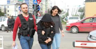 Oana Neţ, mama criminală din Timişoara, a fost arestată pentru 30 de zile