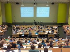 Burse studenţi doctoranzi, majorate. Anunţul făcut de Ministerul Educaţiei