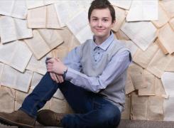 Fiul unui cunoscut doctor al Spitalului Municipal din Oradea a murit subit la numai 17 ani (Foto)