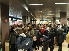 Decolările de pe aeroportul Henri Coandă au fost reluate