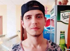 Mesaj dureros postat pe Facebook de mama tânărului din Rovinari care a murit într-un accident: 'Cum pot eu să mai respir?'