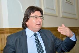 Primarul din Timişoara i-a catalogat "paraziţi sociali" pe jurnaliştii locali care au scris că străzile nu au fost curăţate de zăpadă