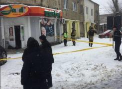 Doi oameni au murit după ce un bărbat a detonat o grenadă într-un magazin alimentar din Chişinău (Video)