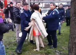 Povestea halucinantă a bărbatului aruncat într-un râu din Baia Mare de iubirea vieţii lui pe care o cunoscuse pe Facebook (Foto)