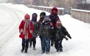 Se închid şcolile în Bucureşti. Primăria a luat decizia după ultimele anunţuri de la meteorologi