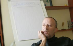 Familia lui Andrei Gheorghe a anunţat detaliile funeraliilor realizatorului de radio şi televiziune