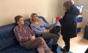 Ionela Prodan, vizitată în spital de nepoatele sale