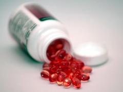 România riscă să nu mai producă medicamente esenţiale! PRIMER cere guvernului să se implice în dezbaterile privind preţurile