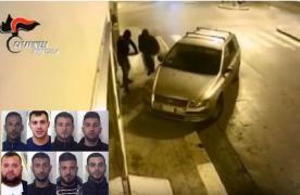 Operațiune masivă a poliției italiene pentru prinderea unor români care spărgeau magazine cu ajutorul unor mașini furate. Imagini din timpul jafurilor