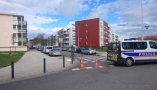 Jurnalist azer exilat în Franţa şi soţia sa, împuşcaţi lângă Toulouse. Atacatorul este căutat de poliţişti