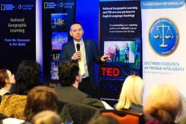 Dascălii din România vor beneficia de cursuri de învățare continuă