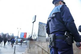 Salarii polițiști. Orele suplimentare vor fi plătite cu 75% din solda de bază. Jandarmii vor avea indemnizaţie de 10% pentru intervenţii
