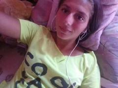 A apărut Larisa, copila de 14 ani dată dispărută de 2 zile. Părinţii, în pragul infarctului când le-au spus poliţiştii unde fusese