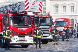 Explozie puternică într-un bloc din Braşov. Deflagraţia a făcut o victimă