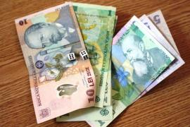 Elevi amendaţi după ce au fost prinşi în timp ce jucau barbut la ore într-un liceu din Târgovişte