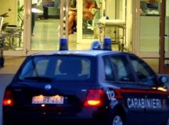 O româncă, asistentă medicală în Italia, a făcut ravagii printre pacienți! Tânăra de 33 de ani le-a furat peste 40.000 de euro de pe carduri