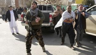 Şapte morţi în Kabul, după ce un kamikaze s-a aruncat în aer într-un cartier şiit