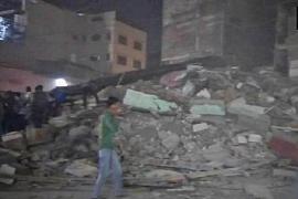 Tragedie în India. Un hotel s-a prăbuşit după ce a fost izbit de o maşină, iar 10 oameni au murit