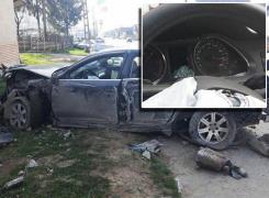 Accident la 230 de km/h într-o comună din Bistriţa-Năsăud. Ce s-a întâmplat cu şoferul după impactul teribil (Foto)