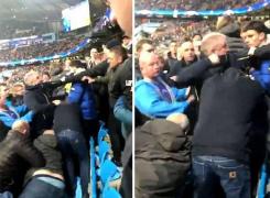 Bătaie generală la meciul Liverpool-Manchester City după ce un fan şi-a cumpărat bilete în galeria greşită (Video)