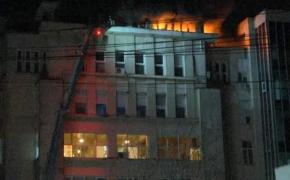 Blocul operator de la Institutul de Boli Cardiovasculare din Iaşi, distrus în incendiu. Toate operaţiile au fost sistate