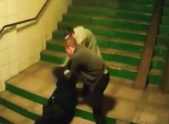 Răsturnare de situaţie în cazul celor doi agresori ai bătrânului din Braşov. Noi acuzaţii pentru cei doi bătăuşi!