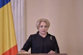 Premierul Dăncilă precizează că are o relaţie bazată pe încredere cu preşedintele Iohannis şi neagă zvonurile privind scăderile salariale