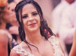 Apel disperat pe Facebook pentru Adelina, o tânără care are nevoie de sângele nostru pentru a supravieţui