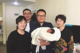 Bebeluş născut la 4 ani după ce părinţii săi au murit. Cazul fără precedent a făcut înconjurul lumii