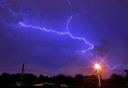 Vremea 15, 16 și 17 aprilie 2018. După căldură, vin ploile