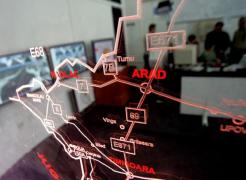 Trafic infernal la vama Nădlac. Şoferii aşteaptă şi patru ore pentru a trece graniţa în Ungaria