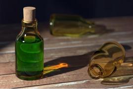 Trei copii din Buzău în stare critică, după ce au mâncat dintr-un borcan cu otravă