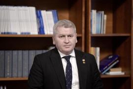 Depuatul PNL Roman, depre Pilonul II de pensii: "Este o naţionalizare bolşevică"